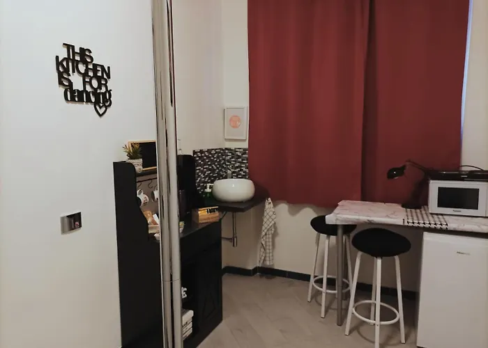 Lovers\' Nest - Spa Apartment